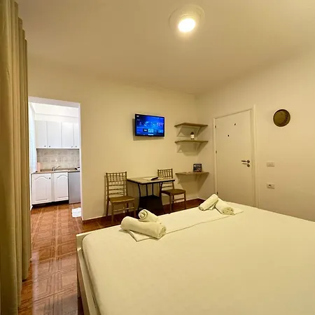 Anel Aparthotel