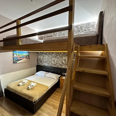 Anel Aparthotel