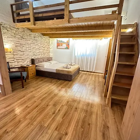 Anel Apartmanhotel 3*